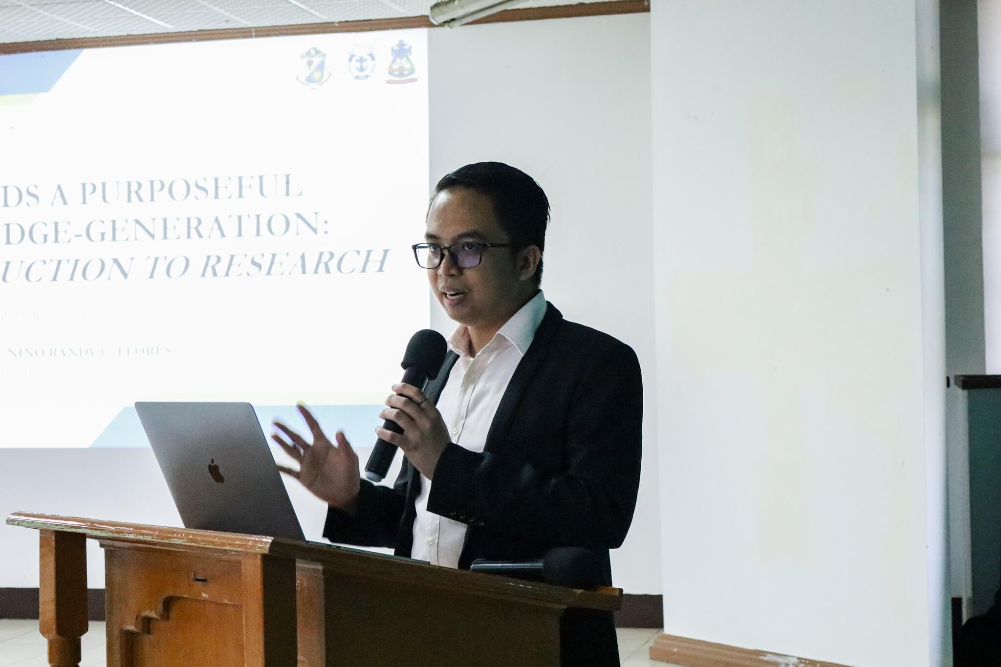 617594300 122299863482013225 5055759783786644572 n